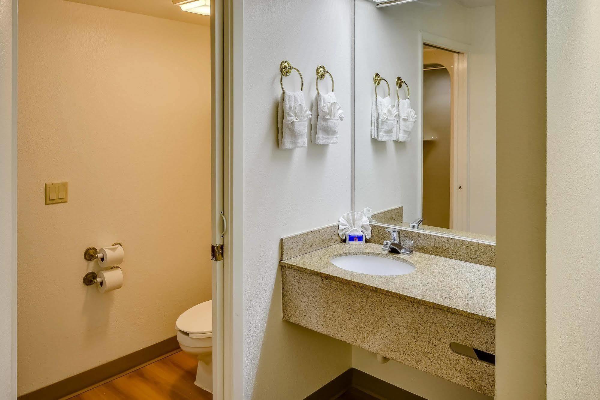 Motel 6-Katy, Tx - Houston Exteriör bild