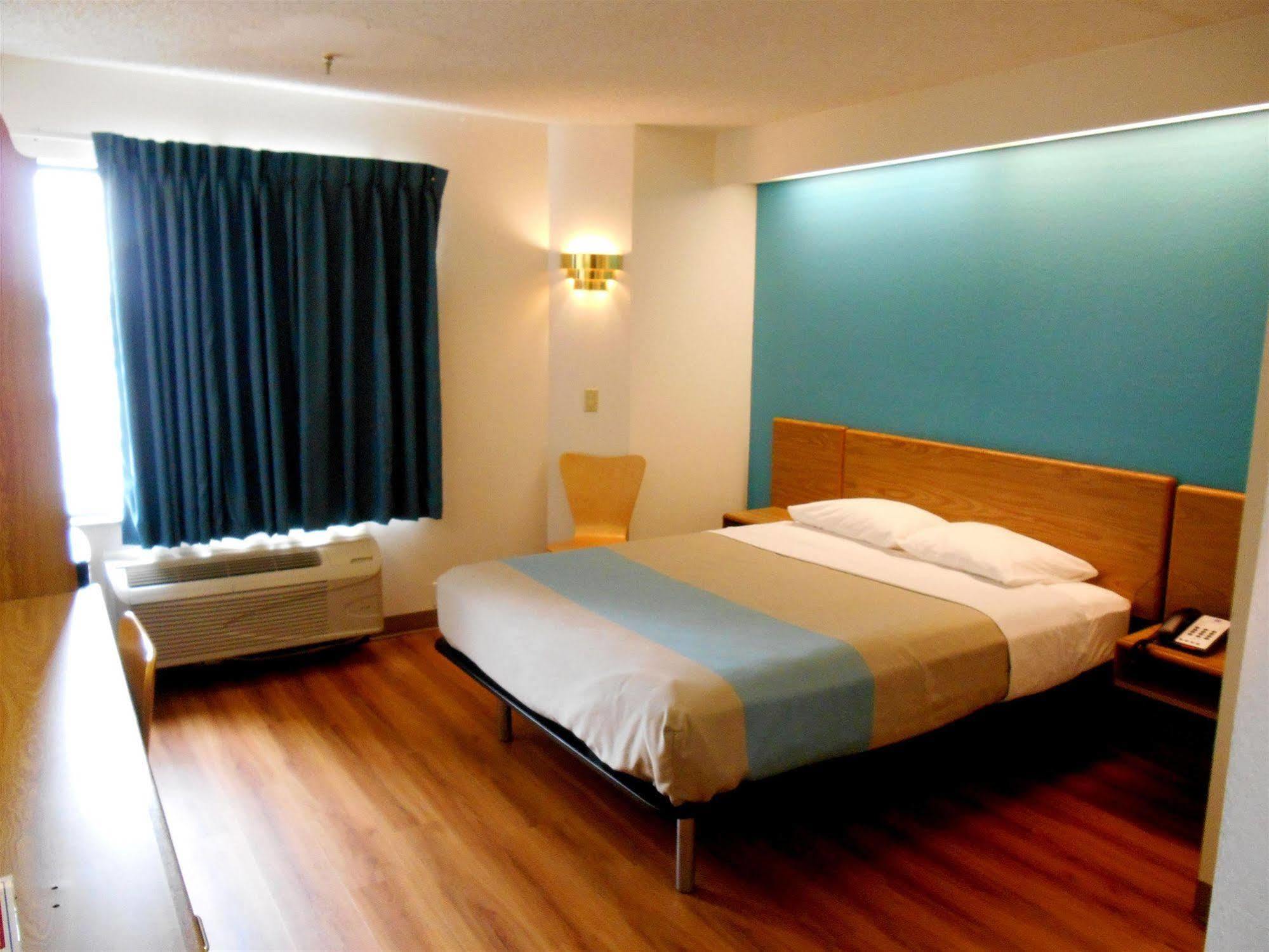 Motel 6-Katy, Tx - Houston Exteriör bild