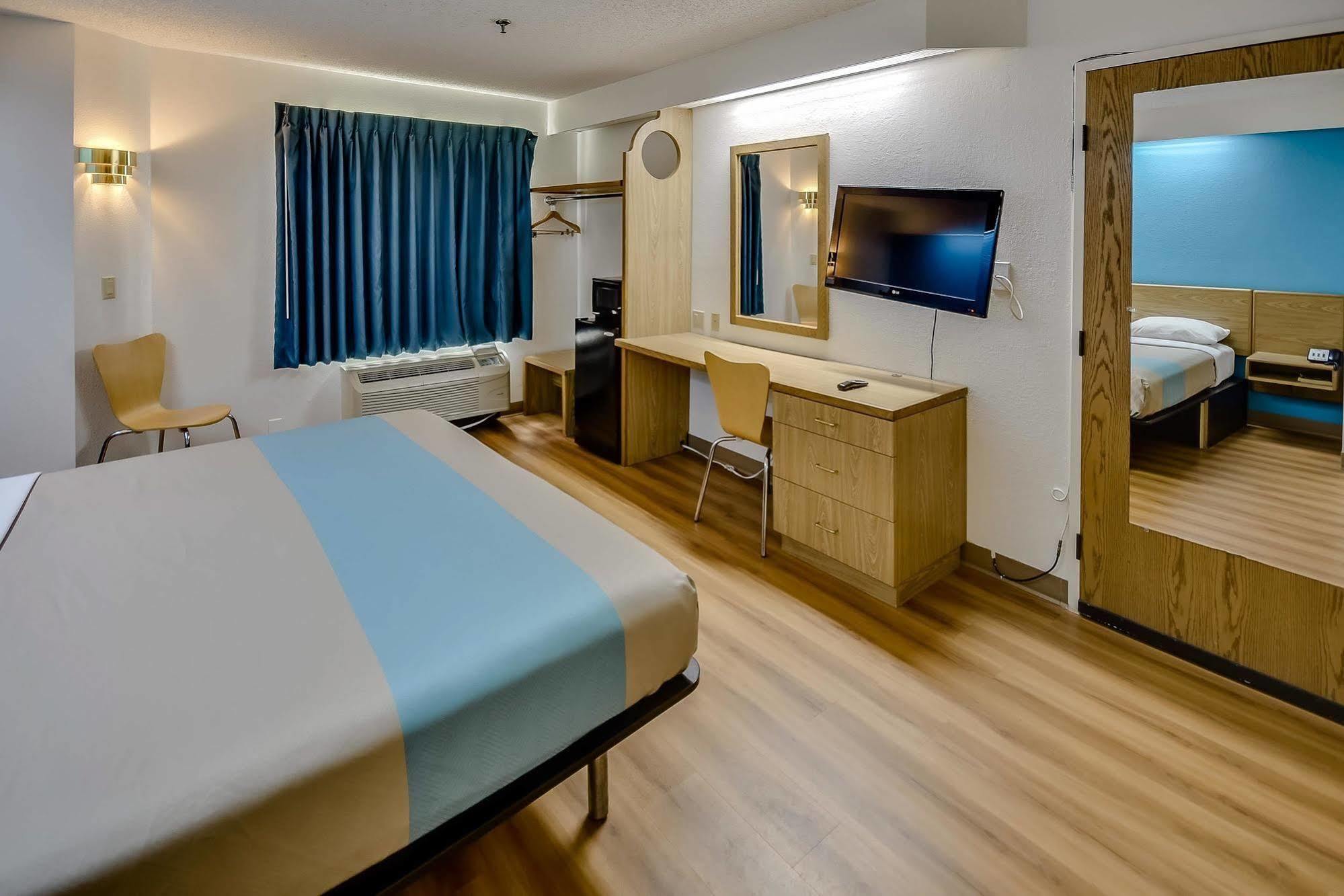 Motel 6-Katy, Tx - Houston Exteriör bild